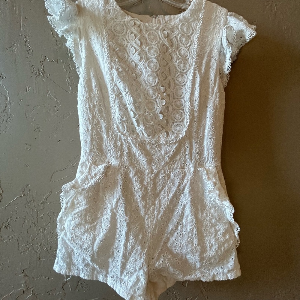 Moon River white shorts romper